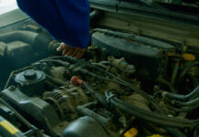 เจาะลึกน้ำมันเครื่อง Motul มอเตอร์ไซค์: เลือกอย่างไรให้ถูกรุ่น ไม่ใช่แค่ตามกระแส เจาะลึกน้ำมันเครื่อง Motul มอเตอร์ไซค์: เลือกอย่างไรให้ถูกรุ่น ไม่ใช่แค่ตามกระแส